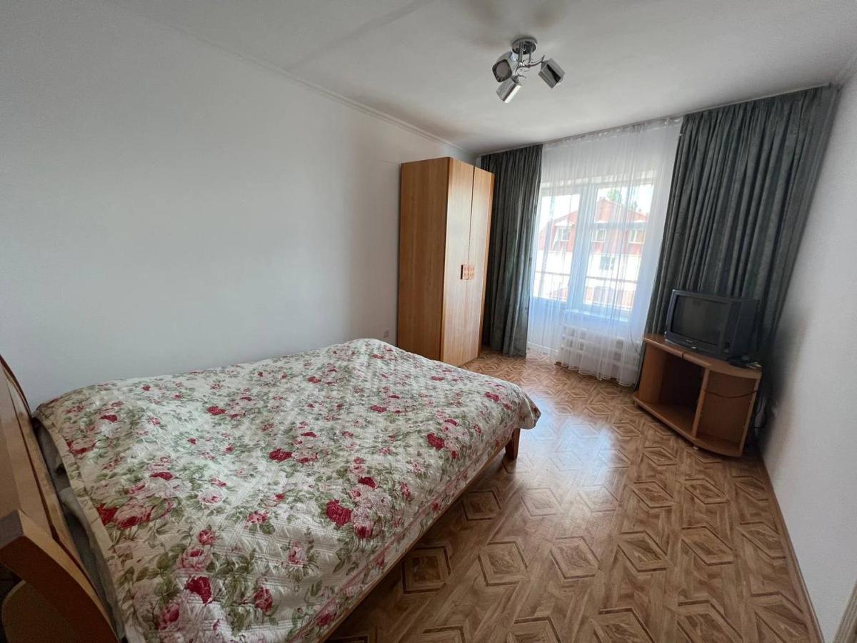 Tan Nuru Guest House Гостевой Дом Тан Нуру チョルポン・アタ エクステリア 写真