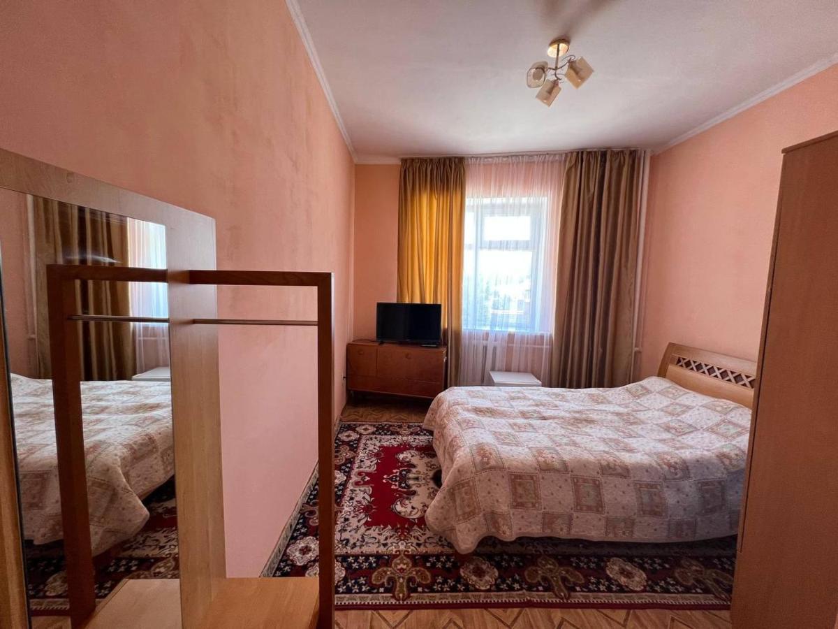 Tan Nuru Guest House Гостевой Дом Тан Нуру チョルポン・アタ エクステリア 写真