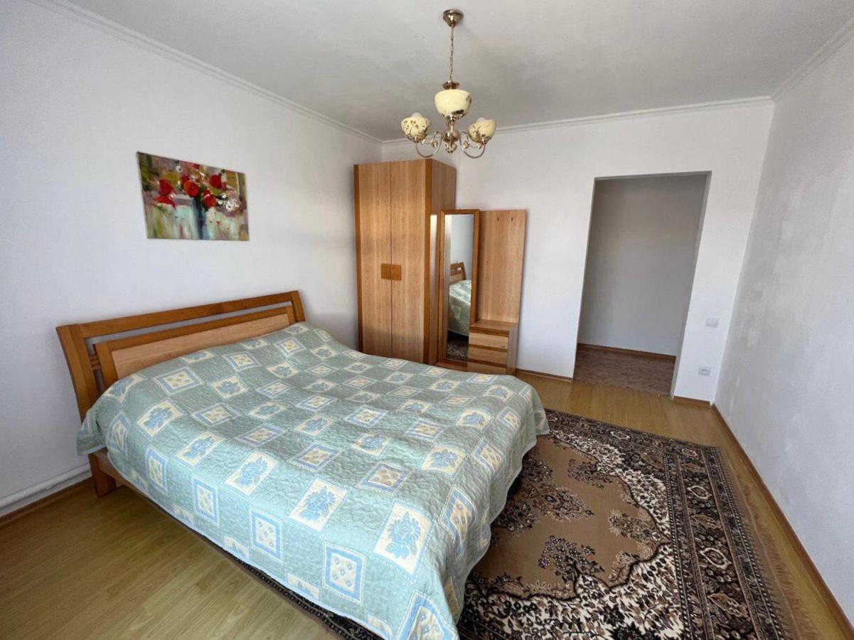 Tan Nuru Guest House Гостевой Дом Тан Нуру チョルポン・アタ エクステリア 写真