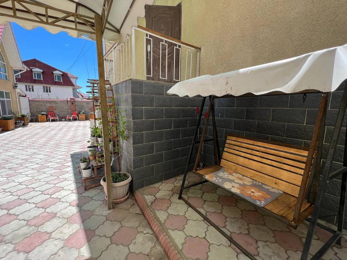 Tan Nuru Guest House Гостевой Дом Тан Нуру チョルポン・アタ エクステリア 写真
